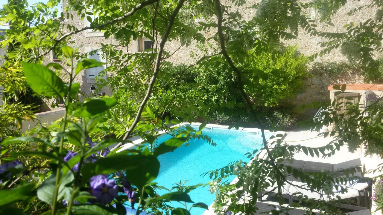 L'Ile Aux Mimosas Bed & Breakfast Tautavel Exterior foto